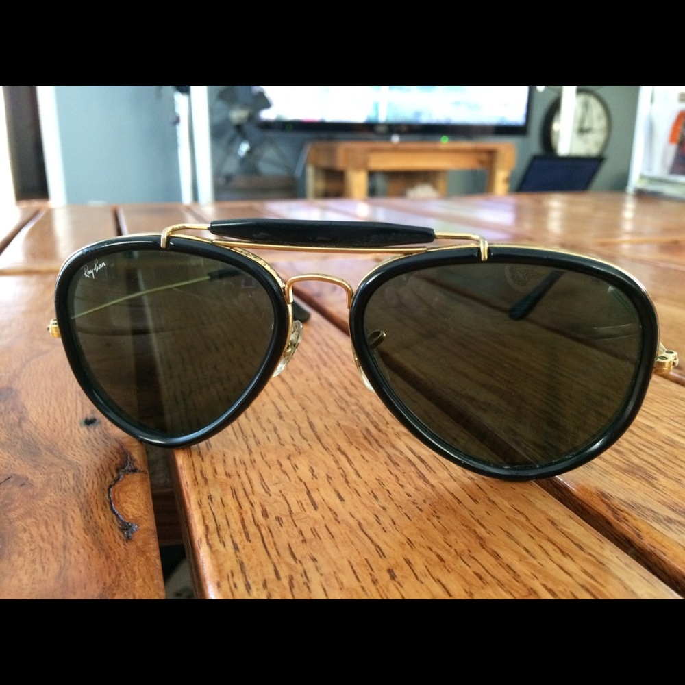 Vintage Ray Ban Sunglasses- Aviator style G